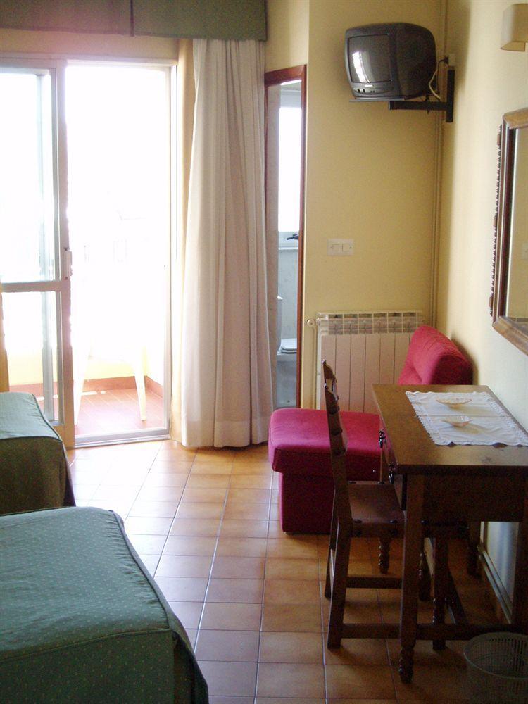 Hotel Nuevo Cachalote Portonovo Exterior photo