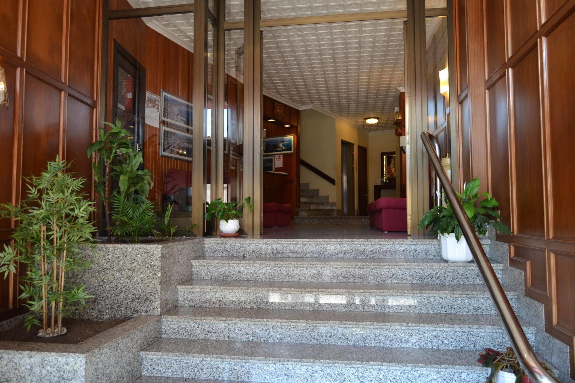Hotel Nuevo Cachalote Portonovo Exterior photo